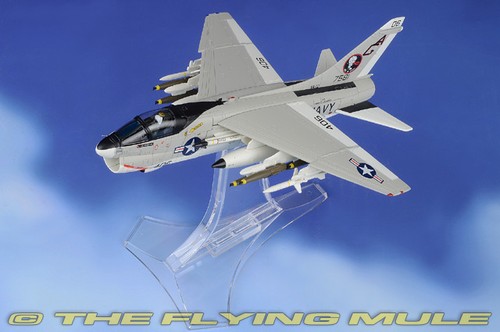 Century wings a 7e - 1:72, a-7e